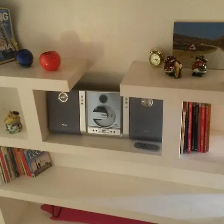 Pisolo In Citta Nel Centro Storico 볼로냐