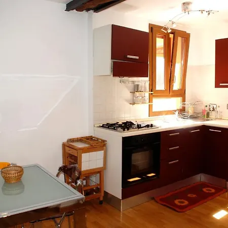 Pisolo In Citta Nel Centro Storico Apartman Bologna